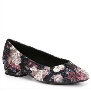 Alex Marie Bevier Two Floral rhinestone shoe pump pink blue size 6.5 purple